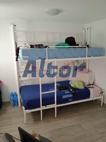 Foto 8fbbcfd8-75ca-48a2-942e-bf5f3f9ff3bf. Pis a Amposta Madrid