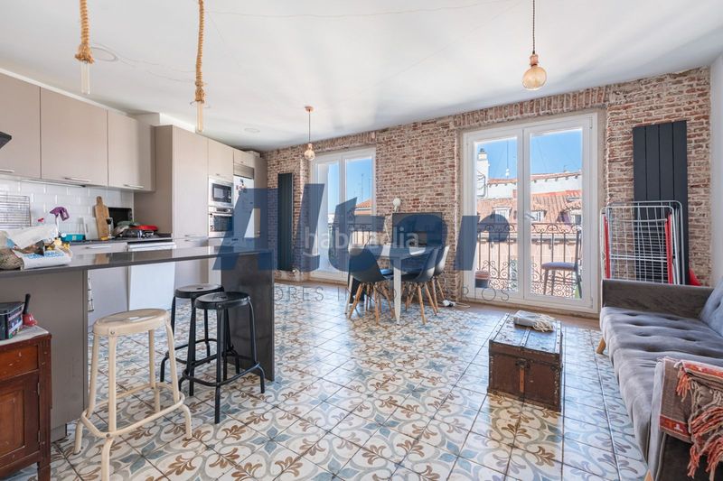 Foto 21797c1d-06c9-4deb-9db4-9a6d88581cd8. Pis amb calefacció a Embajadores-Lavapiés Madrid