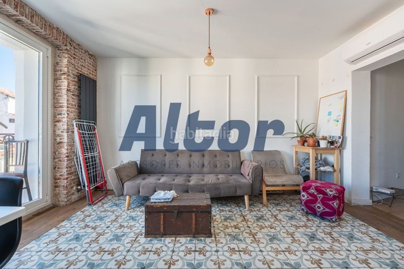 Foto 5dc1fdbc-37e5-4dd0-8972-e3033562f372. Pis amb calefacció a Embajadores-Lavapiés Madrid