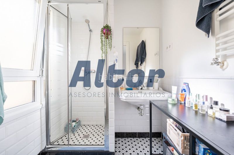 Foto e983324e-391b-4b0c-9ffe-62502cbfc764. Pis amb calefacció a Embajadores-Lavapiés Madrid