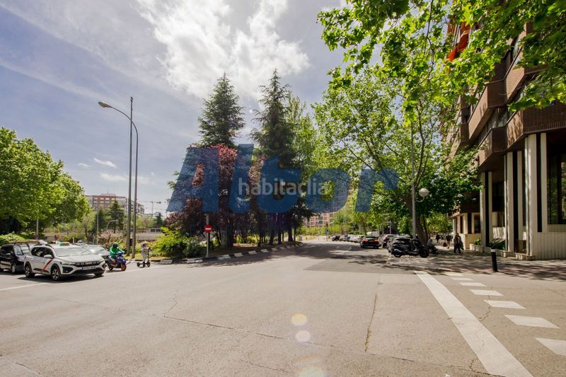 Foto 1acbb7f2-0050-4d3b-b5bb-d0444d9d155f. Pis amb aparcament a Prosperidad Madrid