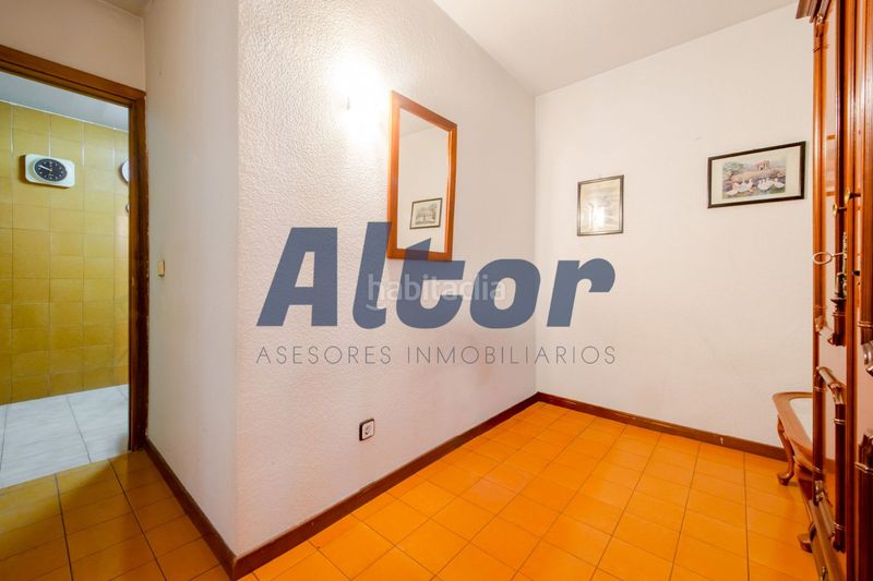 Foto 8dc133d6-1131-47ef-99b0-1f158fb391f0. Pis amb aparcament a Prosperidad Madrid