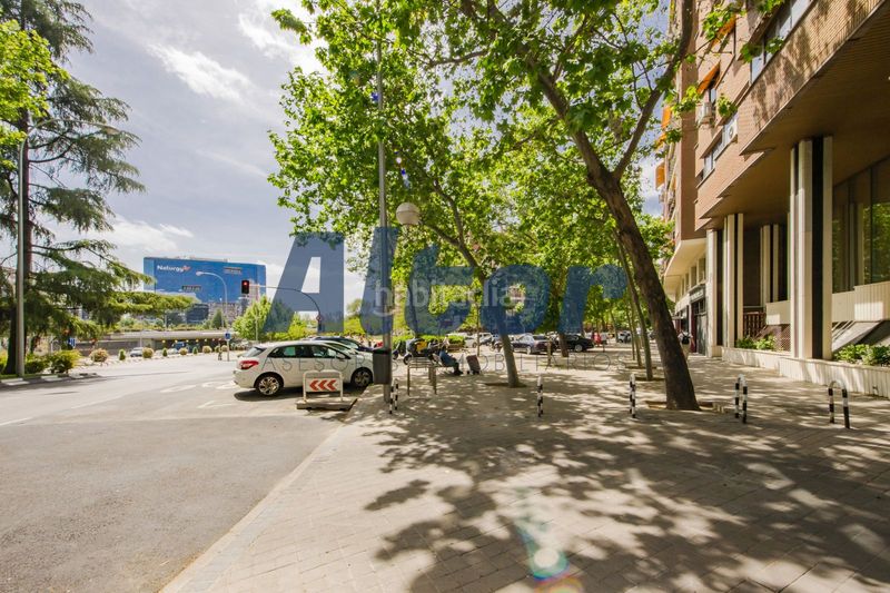 Foto b839d948-d01d-47b3-9eb0-1b2e14a5ba5c. Pis amb aparcament a Prosperidad Madrid