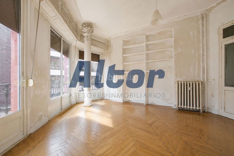 Foto a0a317d5-353f-4eb1-bee6-d7601db2f828. Pis a Cortes-Huertas Madrid