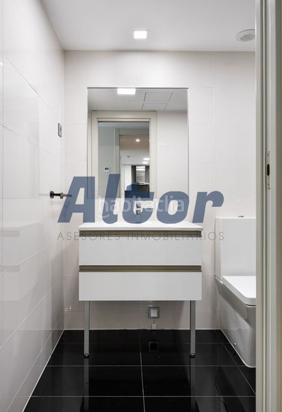 Foto d7f35239-1c6d-44ae-8e5e-c3c6a50595b3. Pis amb aparcament piscina a Las Tablas Madrid