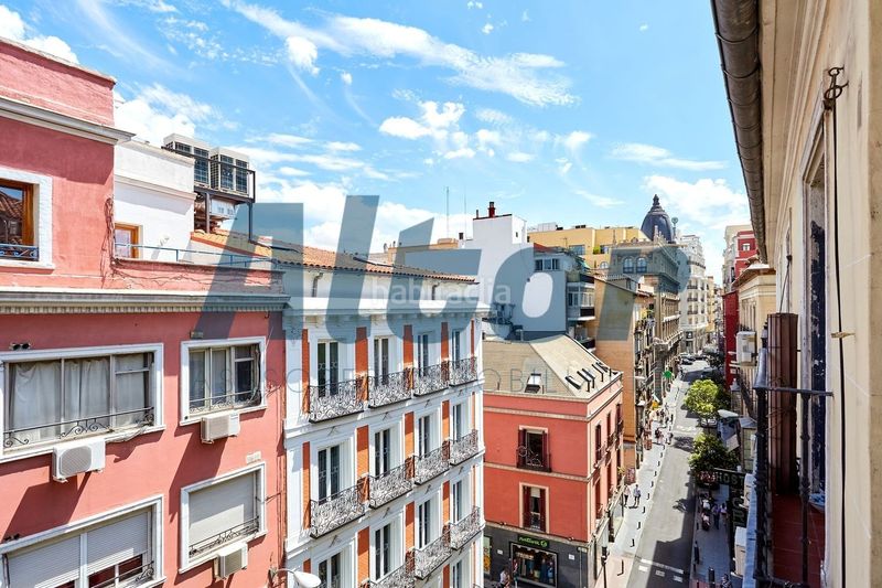 Foto d41cd306-165a-401d-babf-f60917e4b217. Piso en Justicia-Chueca Madrid
