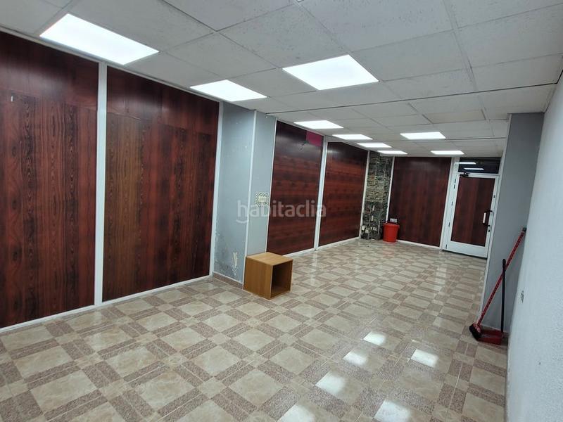 Foto 7b7490ec-6b89-49cc-a2c7-f6bfeccfdc9e. Location local commercial dans avenida de las provincias 14 dans Fuenlabrada