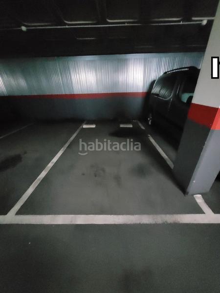 Foto 83737e83-41ef-4ad6-aa6d-10a7c5d8cf3b. Parking coche en calle de valladolid 8 problema de aparcamiento????? en Fuenlabrada