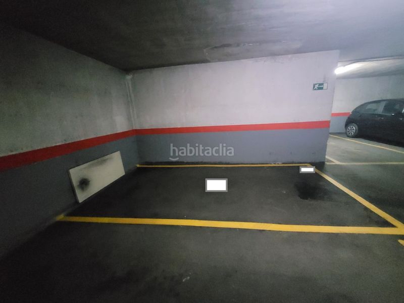 Foto b5ad9b41-eda7-404a-a61b-108035d63359. Aparcament cotxe a calle de ribadeo 22 a La Serna Fuenlabrada
