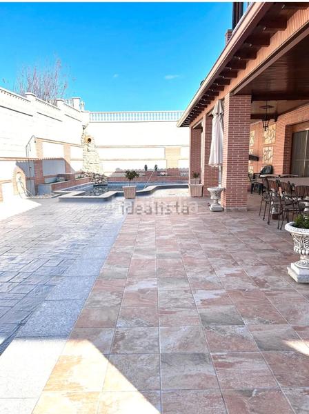 Foto 7e140878-a3ba-4a6d-b5c1-04ad3c351d98. Chalet en calle de la mariblanca 14 impresionante chalet independiente a 20 minutos !! en Móstoles