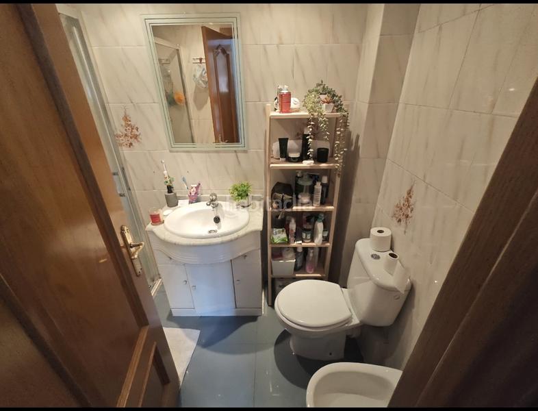 Foto 1c07e4dd-a76a-4e64-b3c1-88f714a7c00b. Flat in calle de la gaviota 5 in Vista Alegre Madrid