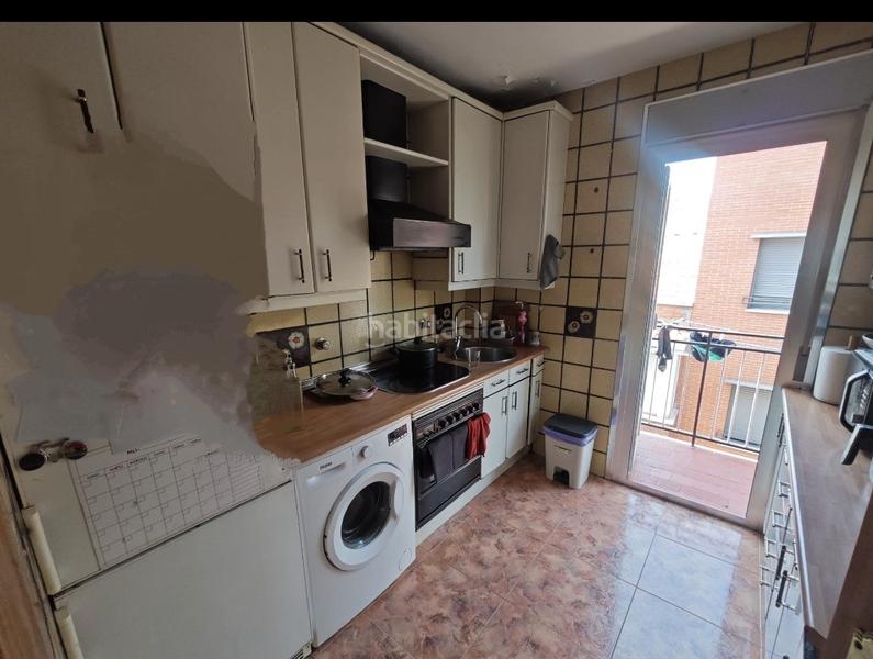 Foto 72f1f66d-157d-416e-8517-67231556b2d5. Flat in calle de la gaviota 5 in Vista Alegre Madrid