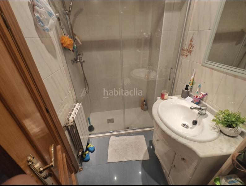 Foto f46f5404-2d69-479d-9b41-d999a1f32527. Flat in calle de la gaviota 5 in Vista Alegre Madrid