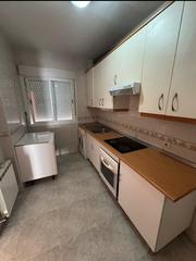 Maison jumelée à Calle cáceres 18. Precioso chalet seminuevo a 22 minutos de móstoles!!!todo autopi