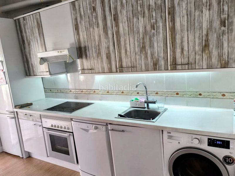 Foto 8adab6af-3087-451d-8f1c-7c59f7d9a63f. Casa adossada amb calefacció aparcament a Centro Móstoles