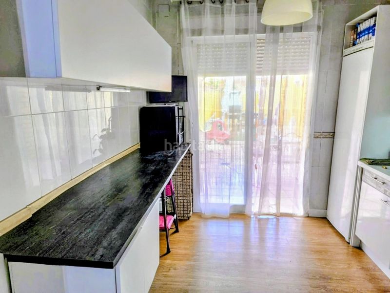 Foto a20823cc-a7b0-4e81-838a-2e641aabb317. Casa adossada amb calefacció aparcament a Centro Móstoles