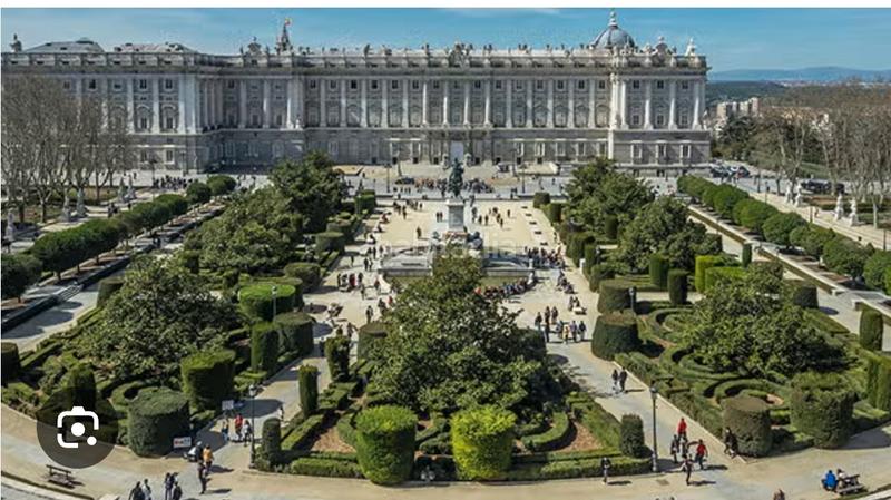 Foto 2157497c-b156-44f2-aa8c-e61dc8a97a52. Chalet in calle de la mariblanca 14 in Centro Móstoles