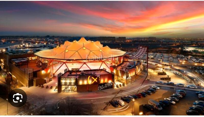 Foto cb04fc48-ec43-49cf-a6f7-9730cb925a75. Chalet in calle de la mariblanca 14 in Centro Móstoles