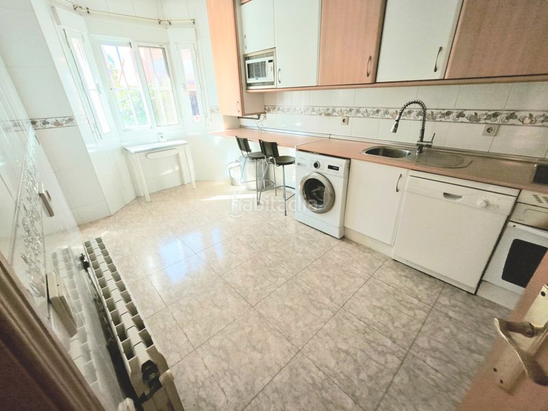 Foto 2ced29c7-f4b1-4716-92d4-3d1096e61cbb. Chalet precioso chalet seminuevo en casco urbano!! en Navalcarnero