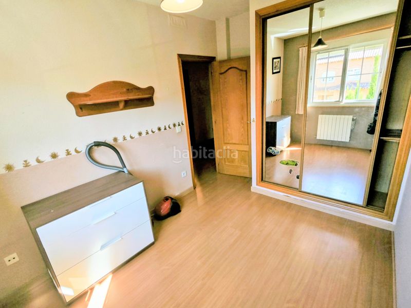 Foto 869205f4-6ff3-4c2a-8ecb-b4037923980b. Chalet precioso chalet seminuevo en casco urbano!! en Navalcarnero