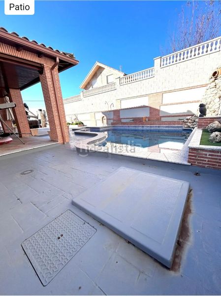 Foto 174f04d1-c5cb-4db0-bc4e-37683b0ea47e. Xalet a calle los nardos 6 a Valderas-Los Castillos Alcorcón