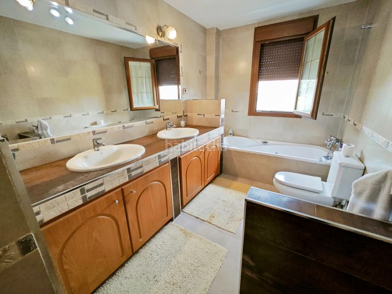 Foto 23bc1983-82ec-46cd-bba1-95e09d0daa2c. Xalet a calle los nardos 6 a Valderas-Los Castillos Alcorcón