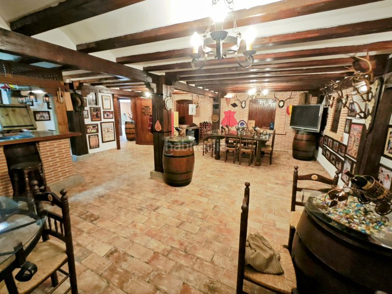 Foto 3a5a85d0-61db-4888-87a5-1a5188bf1e26. Xalet a calle los nardos 6 a Valderas-Los Castillos Alcorcón