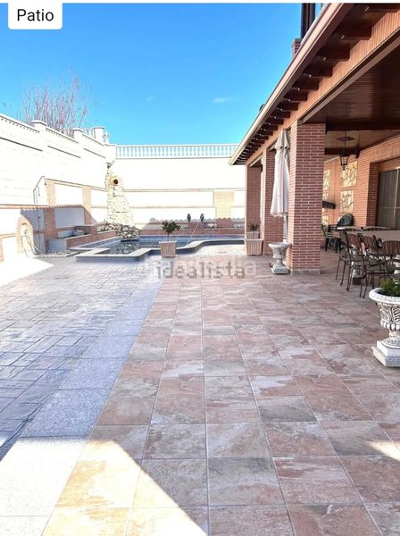 Foto 93764870-a17e-4cdf-a94b-18434a94863c. Xalet a calle los nardos 6 a Valderas-Los Castillos Alcorcón