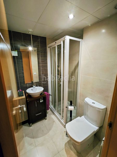 Foto f1a9c7d8-9381-4063-967e-3f35dea9cc64. Pis amb calefacció aparcament piscina a Cuatro Vientos Madrid