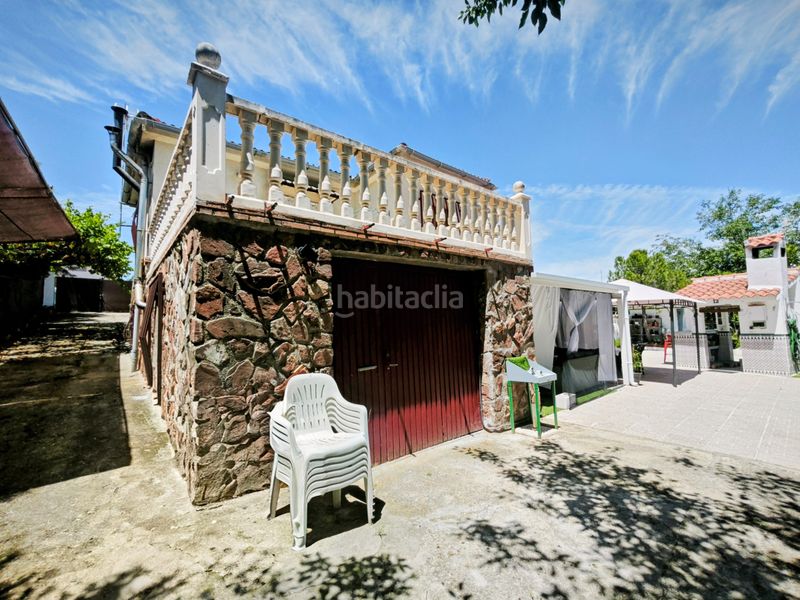 Foto 68112178-72c2-466d-a831-07c9272f9170. Xalet amb xemeneia calefacció aparcament piscina a Casar de Escalona (El)