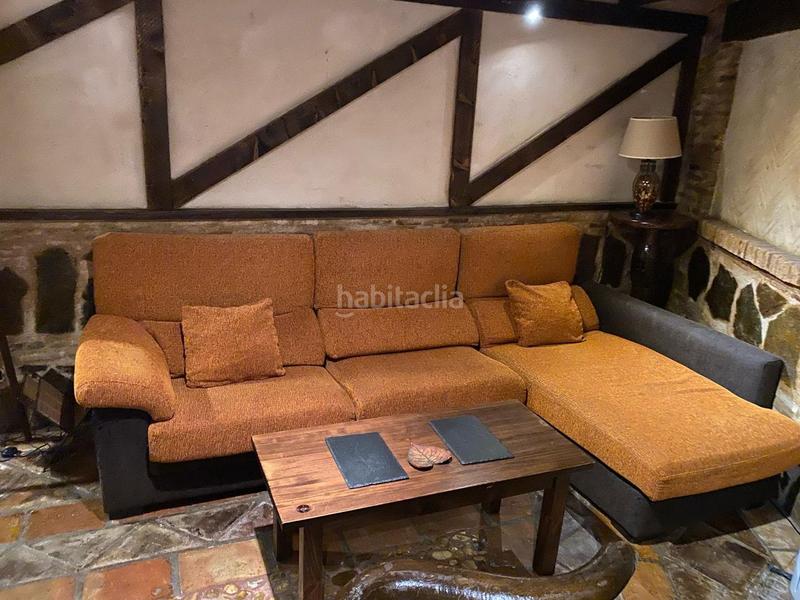 Foto 03c7393d-cabd-4b2d-bb11-5d23542c5ead. Planta baixa amb calefacció a Casco Histórico Toledo