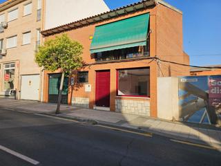 Local Comercial  Del agua