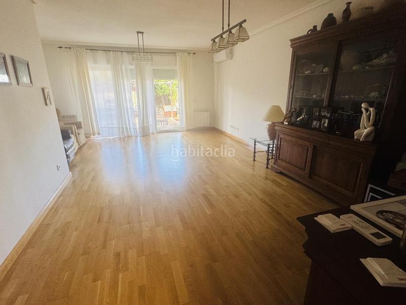 Foto 9e0eb5ac-cd49-416b-bf77-2dc8e209d79f. Casa amb calefacció aparcament a Buenavista-Valparaíso-La Legua Toledo