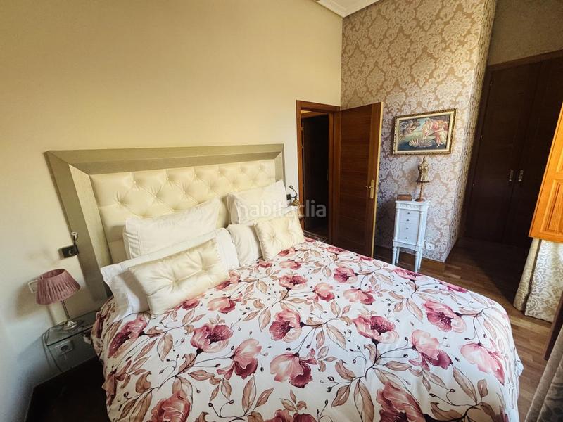 Foto b772f68d-6d35-47f5-97f5-adb54352e3c0. Pis amb calefacció a Casco Histórico Toledo