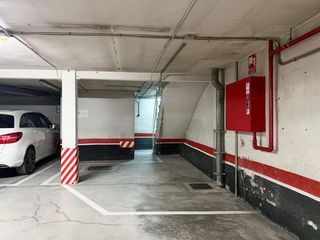 Parking voiture  Del general pardiñas