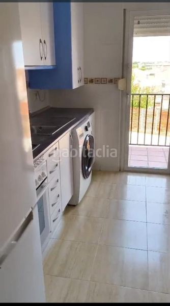 Foto eb3aeefd-be63-4d64-b859-f429a85a0b86. Pis amb calefacció aparcament a Fuensalida