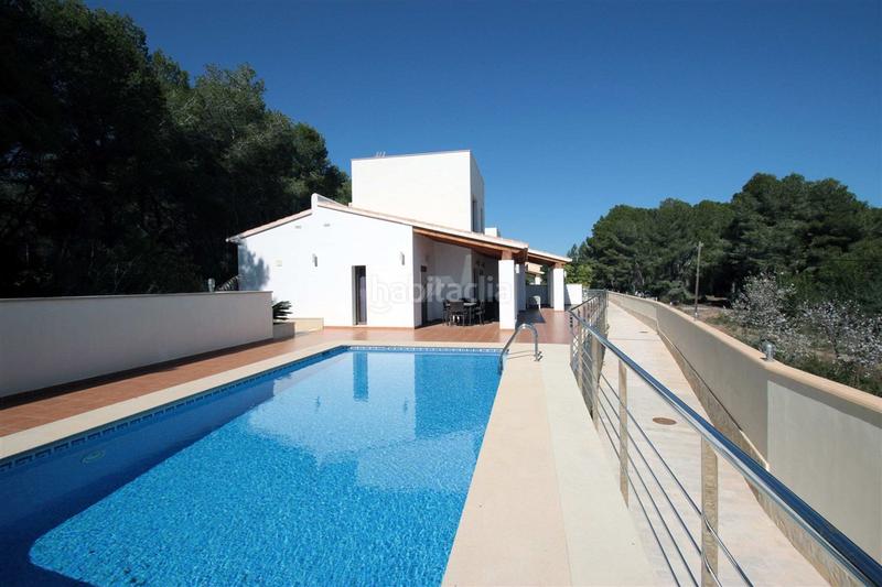 Foto 9238574b-5b1b-45d1-8f70-be1d4b21d3f2. Chalet with heating parking pool in Pinar de Advocat-Cometa Moraira