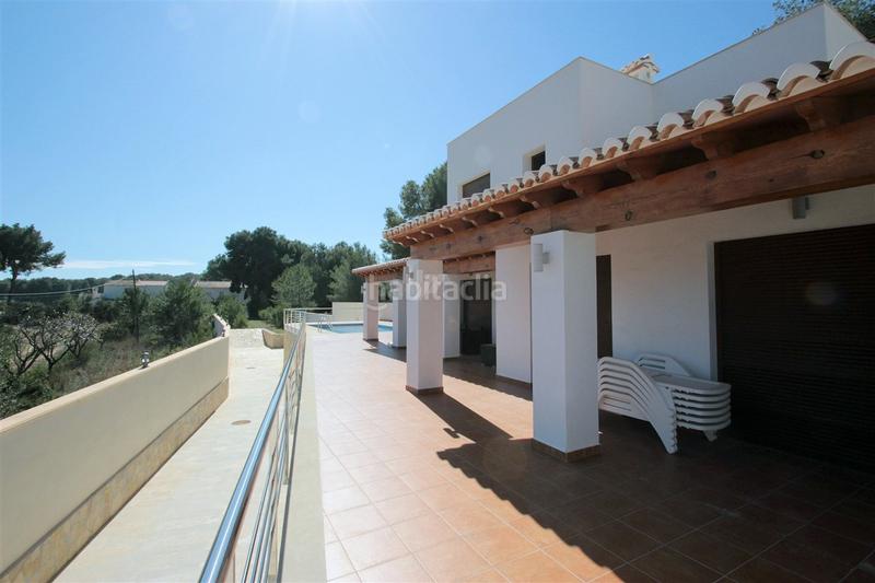 Foto 4c8bde57-bcdb-44c5-9c51-a0f5ebf88e7e. Chalet con riscaldamento parcheggio piscina in Pinar de Advocat-Cometa Moraira