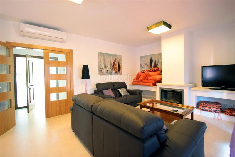 Foto f18513b9-cb45-40d8-8187-84e220301904. Chalet con riscaldamento parcheggio piscina in Pinar de Advocat-Cometa Moraira