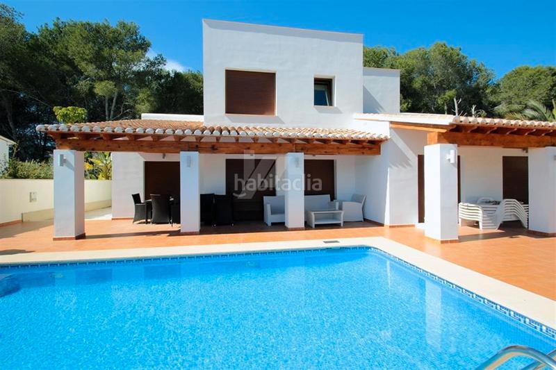 Foto 92c533a2-a864-4a9d-8363-edca60fe906e. Xalet amb calefacció aparcament piscina a Pinar de Advocat-Cometa Moraira