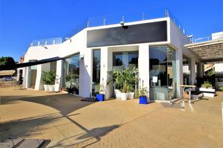 Local commercial à Moravit-Cap Blanc