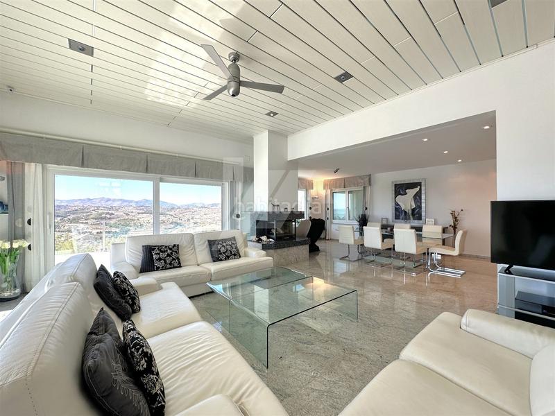 Foto d8a5c0dc-bf4a-4204-9546-a0b987a51cd8. Xalet amb calefacció aparcament piscina a Paichi Moraira