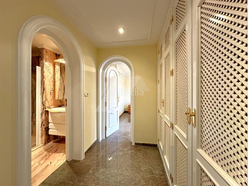 Foto 11eec5bd-99b1-43c7-a558-3d11b5959c7f. Chalet with heating parking pool in Cala Advocat-Baladrar Benissa