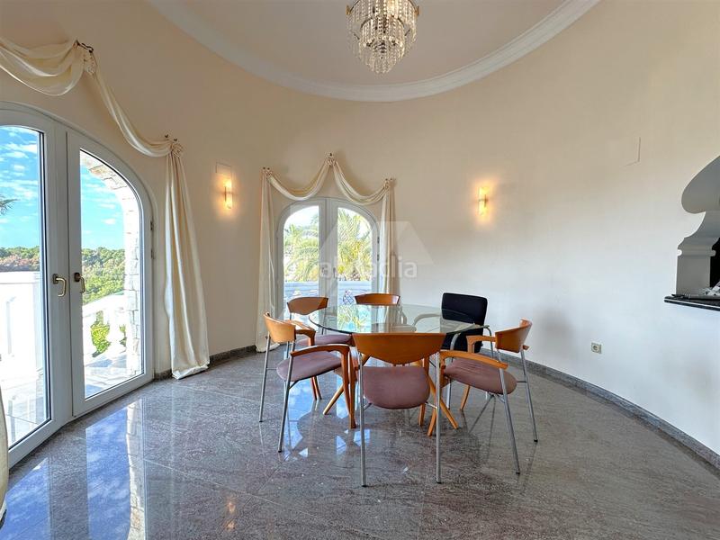 Foto c819d89a-0dbd-4e77-80fb-289c20756118. Chalet en Cala Advocat-Baladrar Benissa