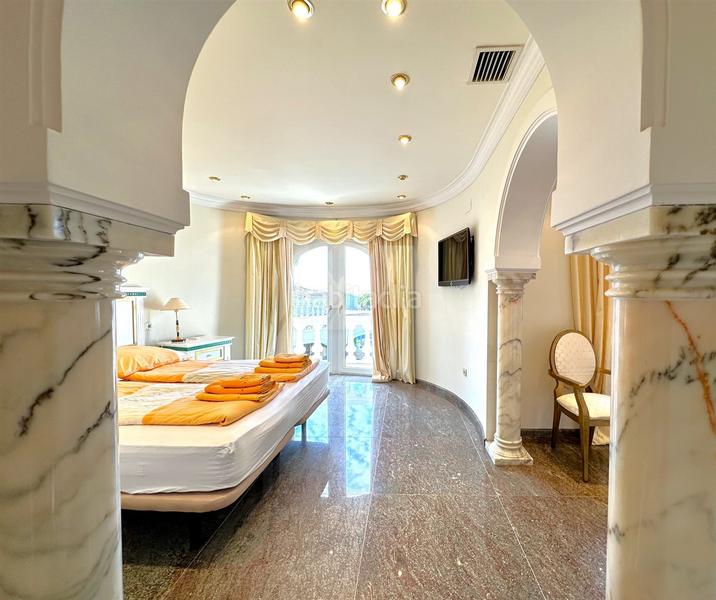 Foto e89884d8-d2fd-46ea-aaf6-b9ef9aa40581. Chalet en Cala Advocat-Baladrar Benissa