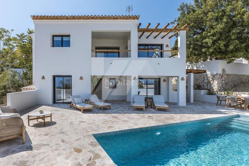 Foto 32b7e5f0-5c7d-437c-b0e8-b06ea2eb1d49. Chalet mit heizung parking pool in Cap Martí - El Tossalet - Pinomar Xàbia