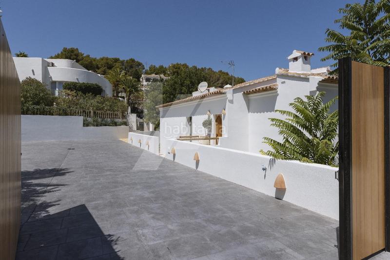 Foto 12e74945-462e-42a1-9951-812b00cf42cf. Chalet avec chauffage parking piscine dans Cap Martí - El Tossalet - Pinomar Xàbia