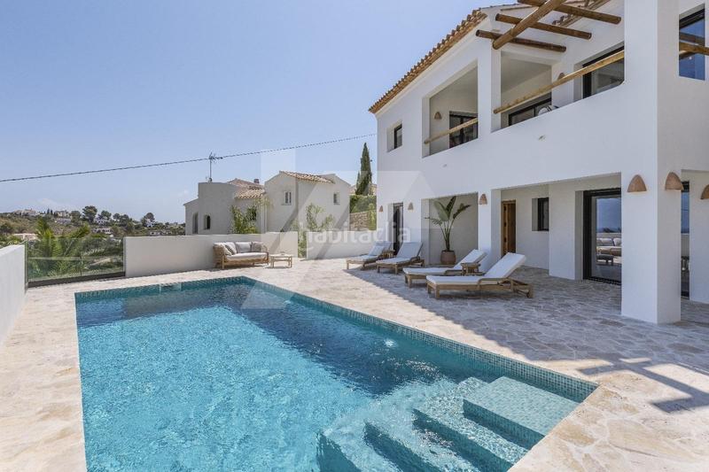 Foto 4768d5b2-00e6-4e80-8536-aa55e7971d70. Chalet en Cap Martí - El Tossalet - Pinomar Xàbia