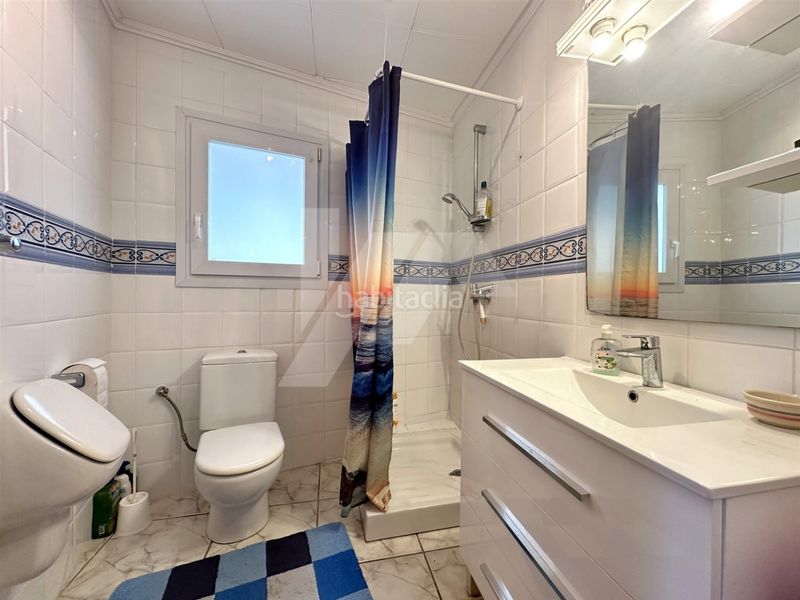 Foto 0cc6dfce-dd3f-4785-b71f-9a2e6fa5fba6. Xalet amb calefacció aparcament piscina a La Fustera Benissa