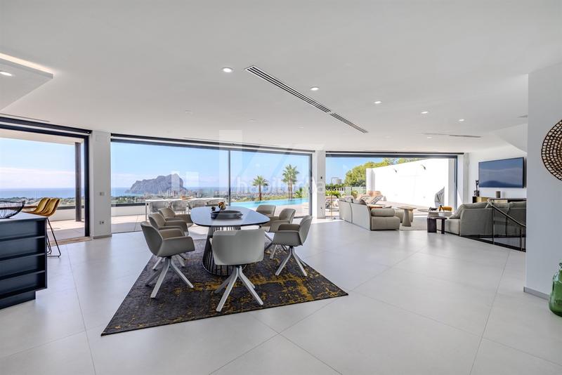 Foto 692958f3-d682-4920-925b-359f250846d2. Chalet mit heizung parking pool in La Fustera Benissa